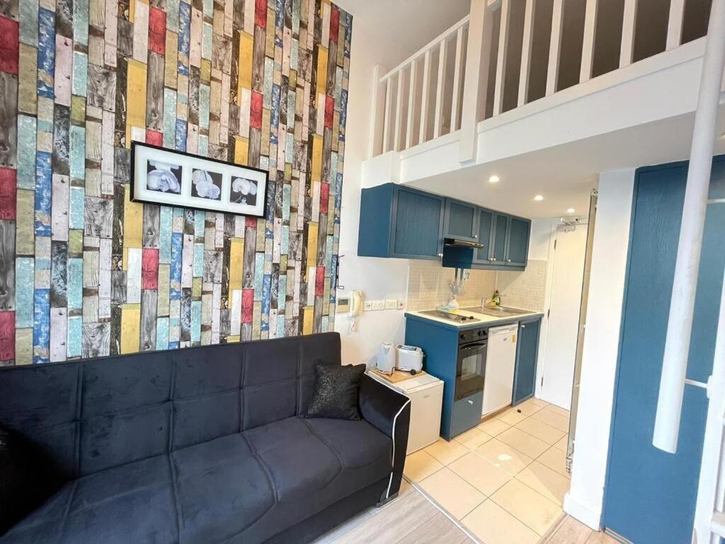 Portobello Road Artistic Studios 'Budget' London Værelse billede