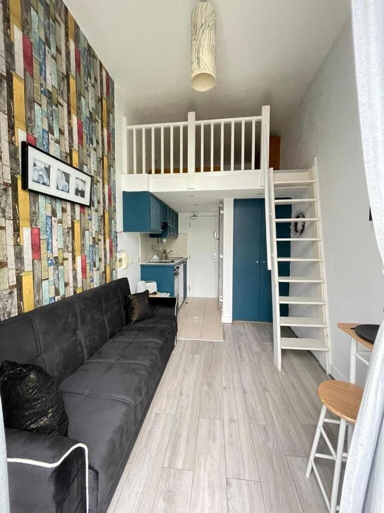 Portobello Road Artistic Studios 'Budget' London Værelse billede
