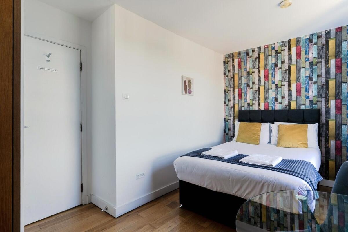 Portobello Road Artistic Studios 'Budget' London Værelse billede