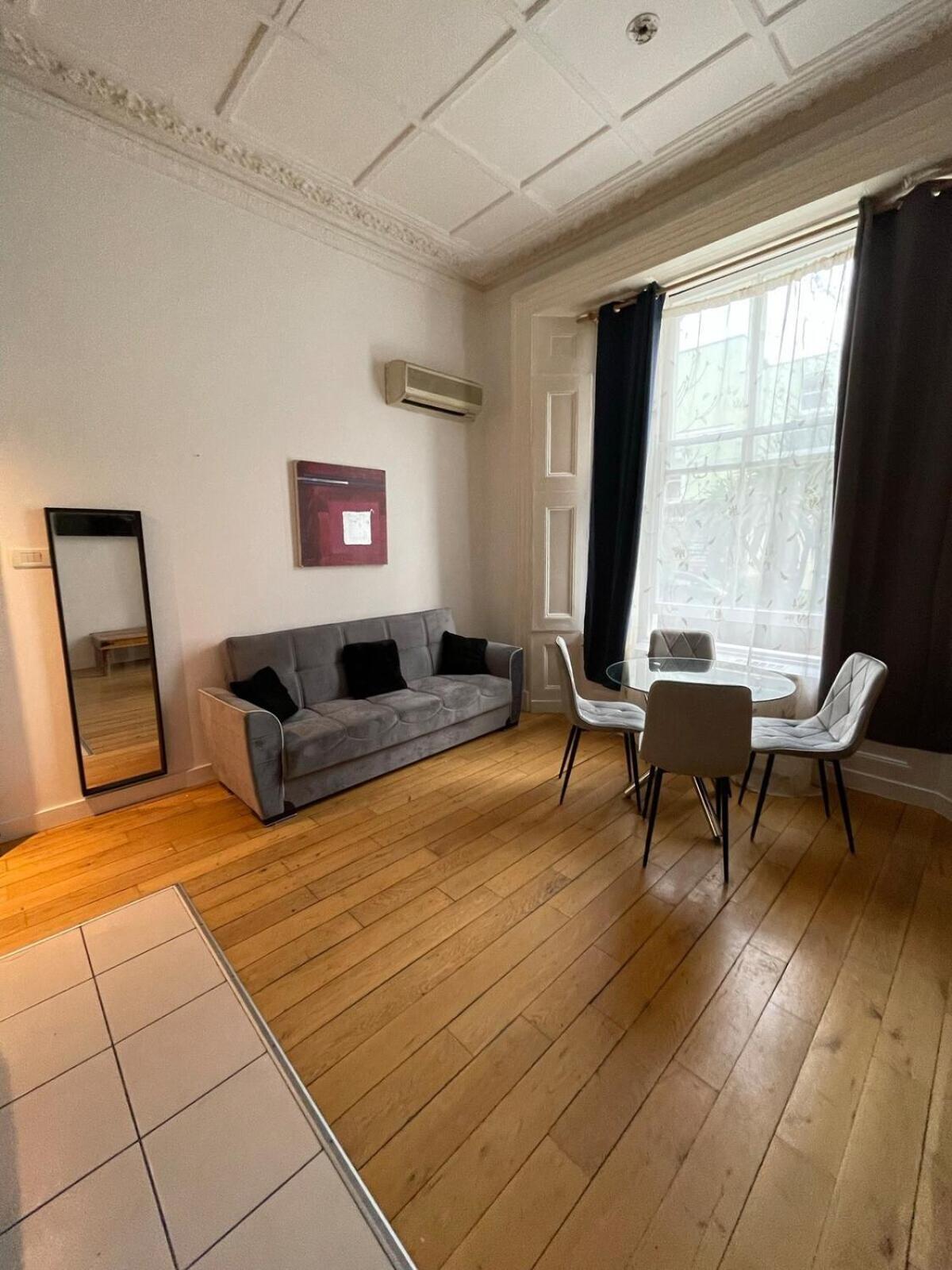 Portobello Road Artistic Studios 'Budget' London Værelse billede